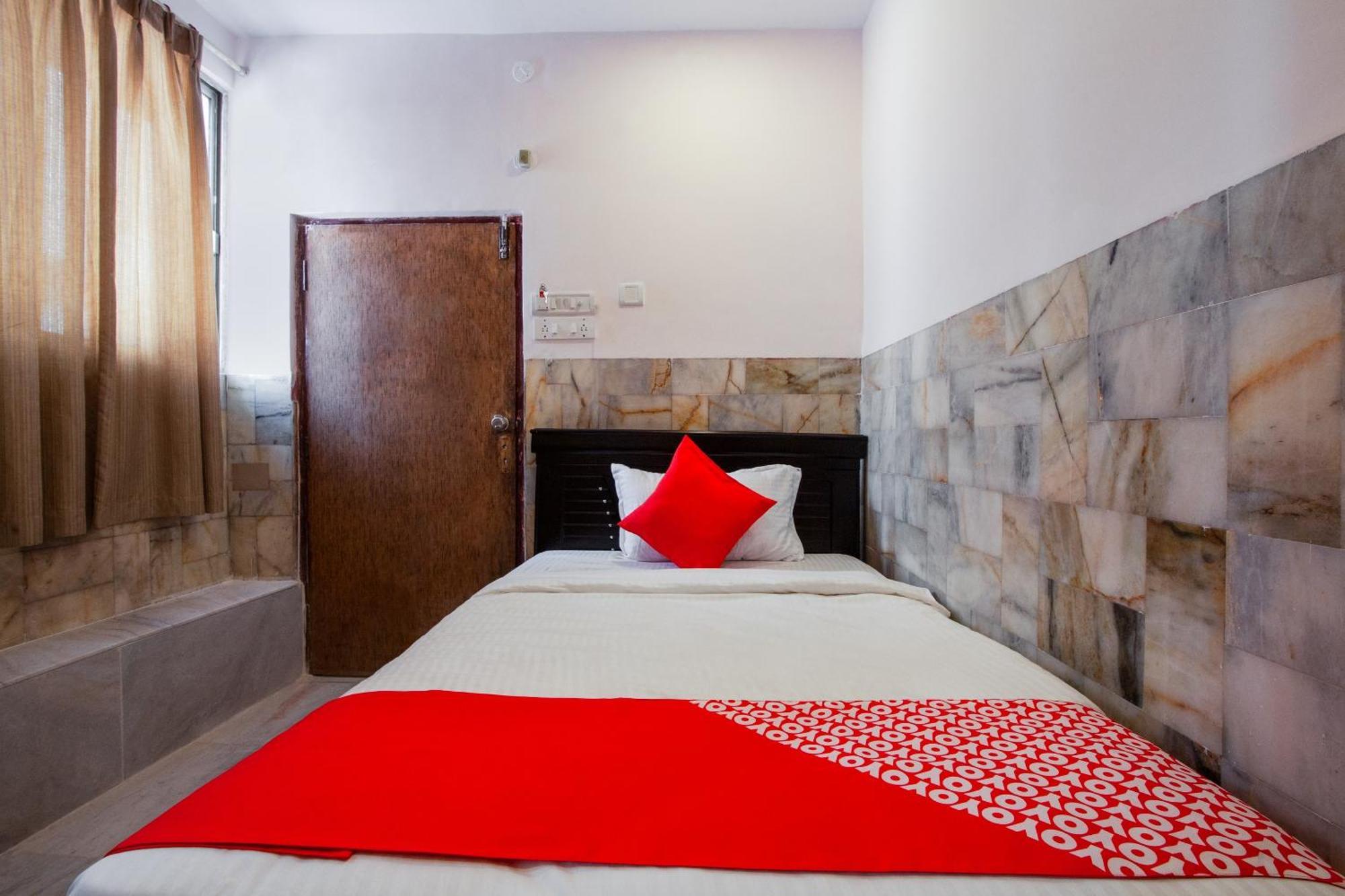 Super Hotel O Holiday Rani Gunj Opp Punjab National Bank Secunderabad Bagian luar foto